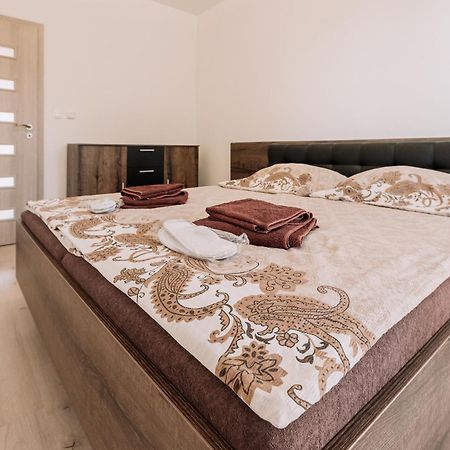 Sunrise Apartments セネツ エクステリア 写真